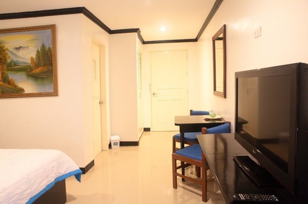 Vf Four Season Hotel Angeles Bagian luar foto