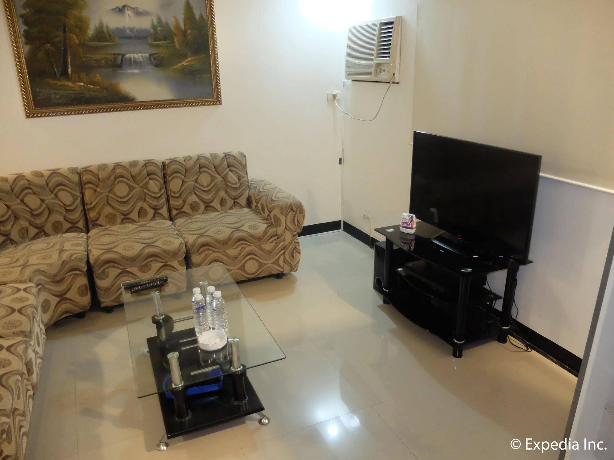 Vf Four Season Hotel Angeles Bagian luar foto